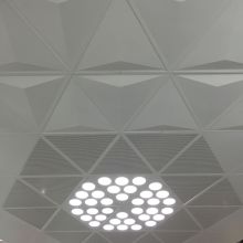  佛山南海松崗金輝裝飾材料廠 主營 鋁扣板 鋁格柵 異型天