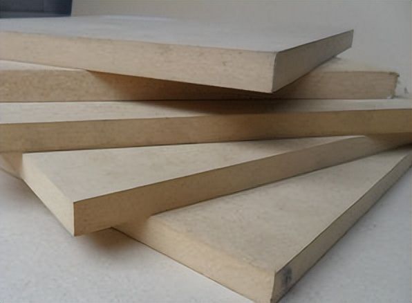 定制衣柜用密度板好不好?優(yōu)缺點是什么,如何選購才不會被坑?|板材|膠